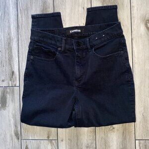 Sz.4 Short*Express*Perfect Curves Black Ankle Legging--Mid-Rise